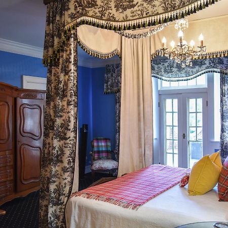 The English Merchant'S Inn Waxahachie Room photo